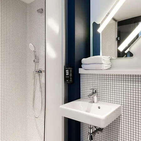 Ibis Budget Centrum Dampoort Hotel 2*